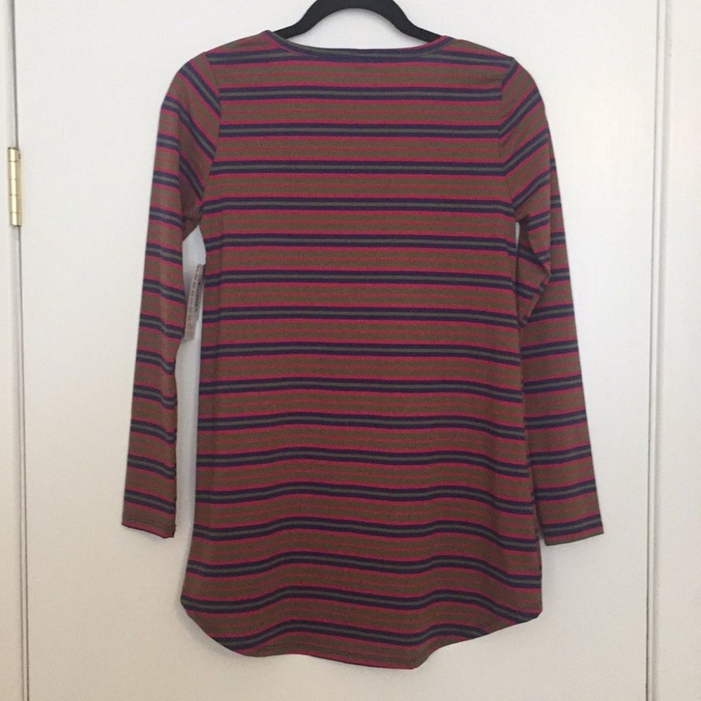 XS LuLaRoe Lynnae T Shirt D05 812 - Picture 5 of 5